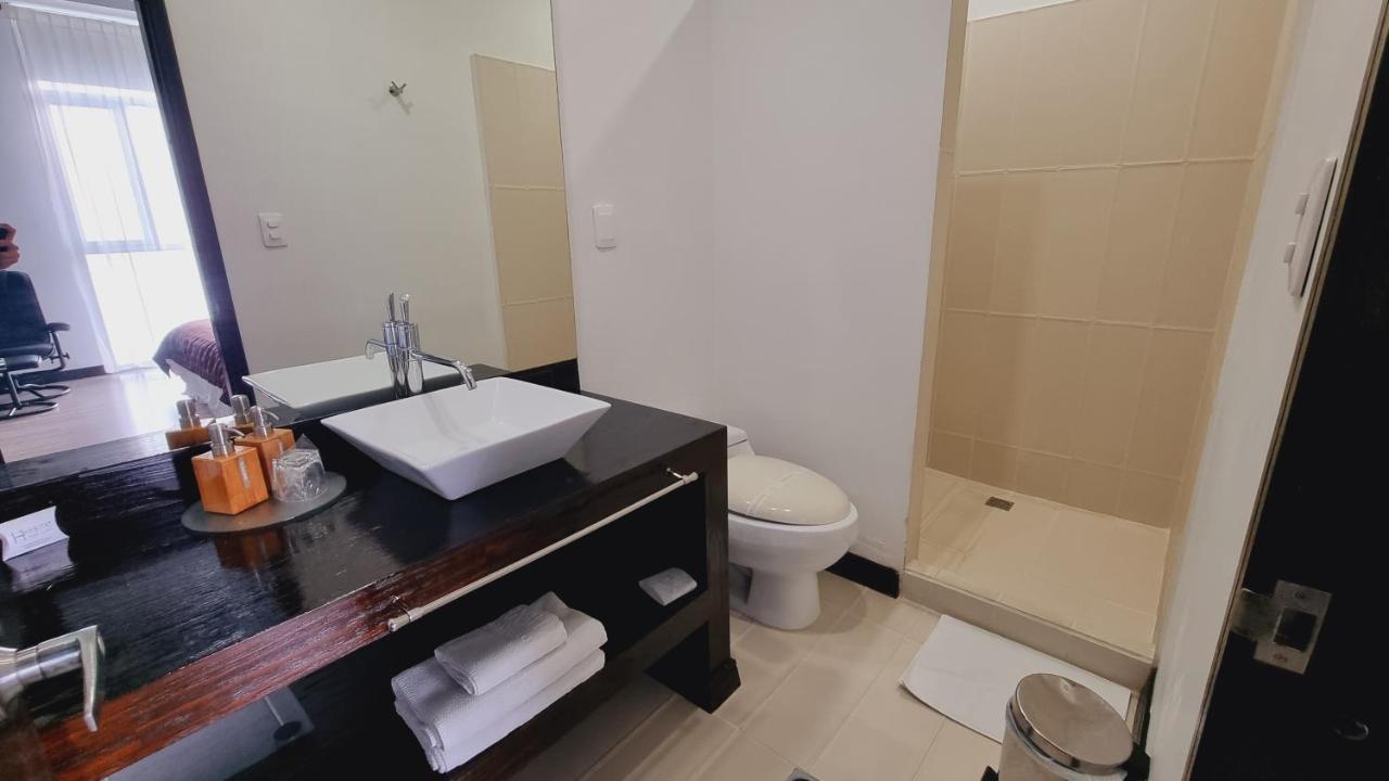 Habitat Suites Hotel Pereira Exterior foto